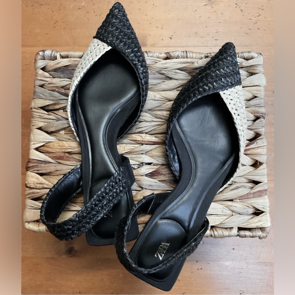 Zara Woven Two-Tone Flat Lightweight Slingbacks - NWOT